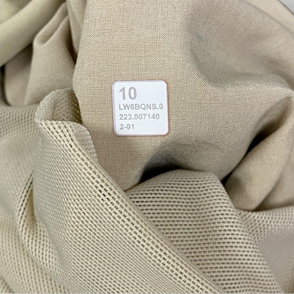 Lululemon Stretch High-Rise Cropped Pant 23" Tan Sz 10 - Picture 8 of 13